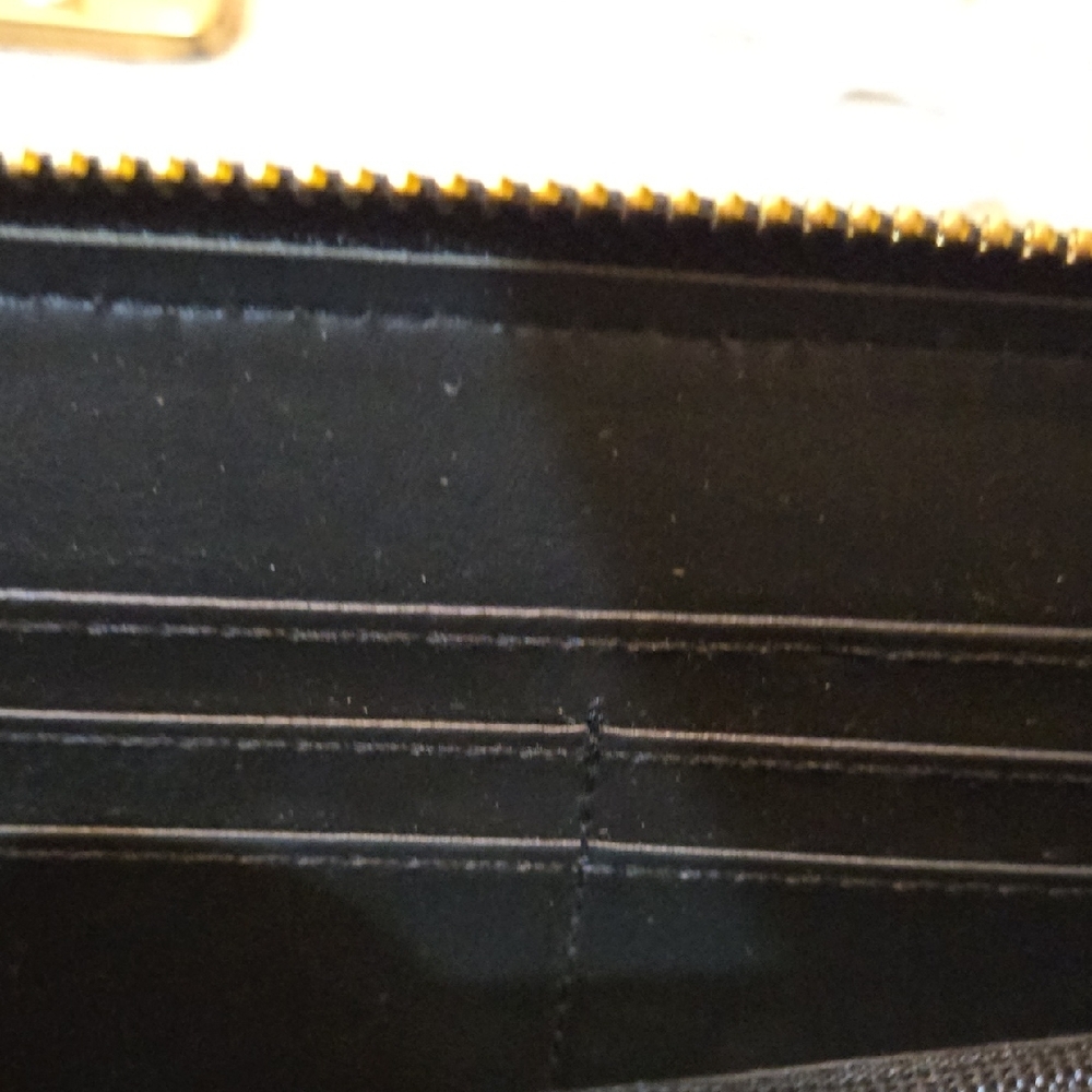 Paisley Patterned Zip Wallet - Picture 8 of 13
